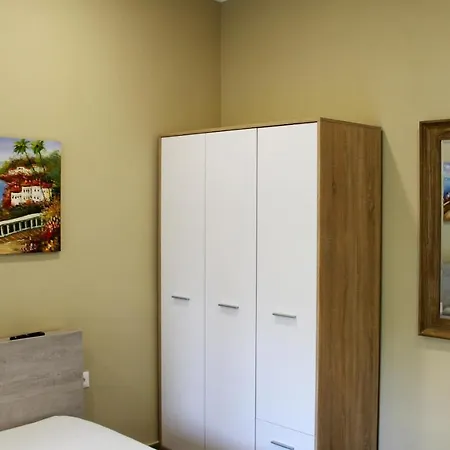 Appartement 2v1 - Blloku Ls Tirana