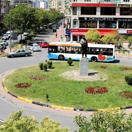 2v1 - Blloku Ls Appartement Tirana