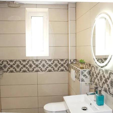 Апартаменты 2v1 - Blloku Ls Тирана