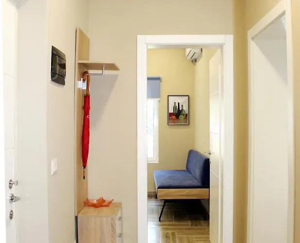 2v1 - Blloku Ls تيرانا